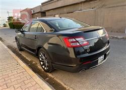 Ford Taurus